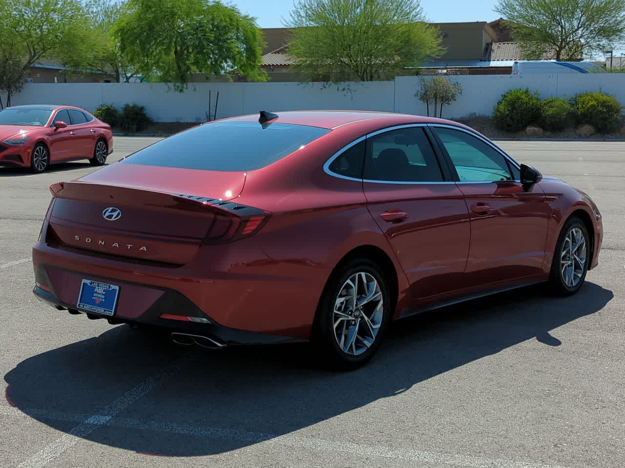 Thumbnail: 2023 Hyundai Sonata - 10