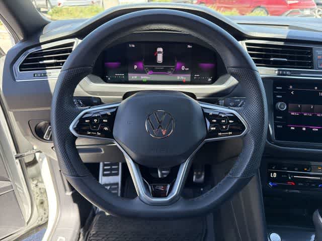 Thumbnail: 2022 Volkswagen Tiguan - 21