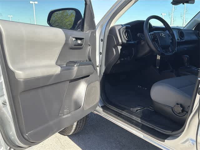 Thumbnail: 2023 Toyota Tacoma - 16