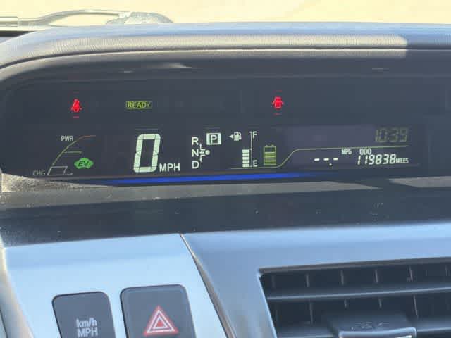 Thumbnail: 2014 Toyota Prius v - 29