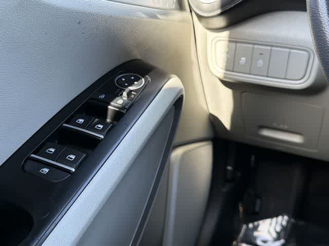 Thumbnail: 2023 Kia Soul - 14