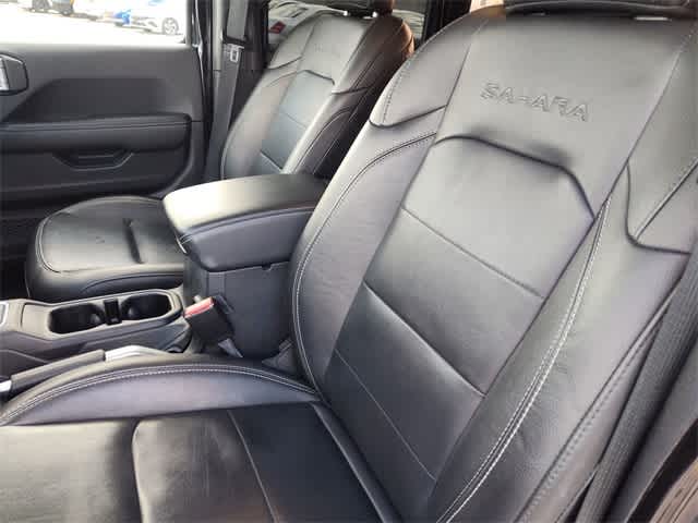 Thumbnail: 2021 Jeep Wrangler - 14