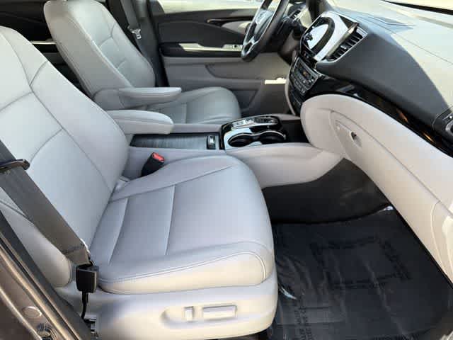 Thumbnail: 2021 Honda Pilot - 20