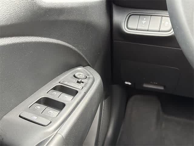 Thumbnail: 2024 Hyundai Venue - 14