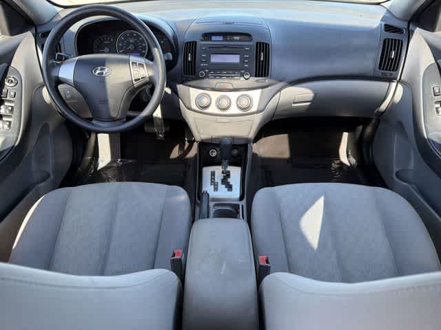 Thumbnail: 2010 Hyundai Elantra - 12