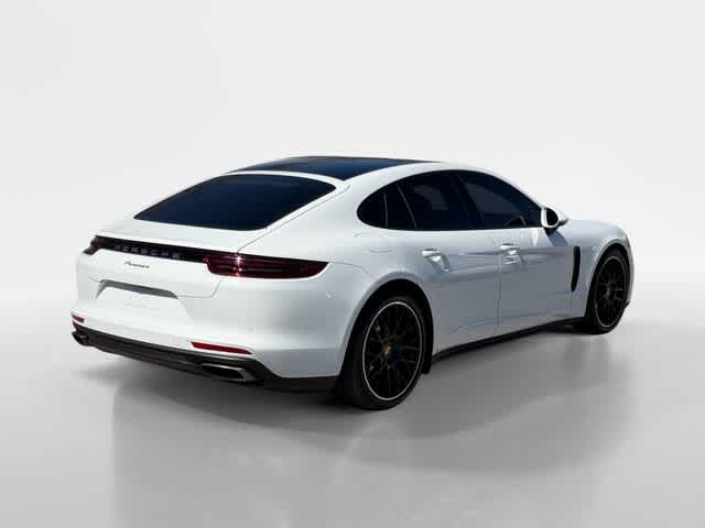 Thumbnail: 2020 Porsche Panamera - 5