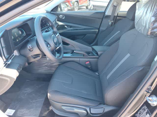 Thumbnail: 2026 Hyundai Elantra - 11