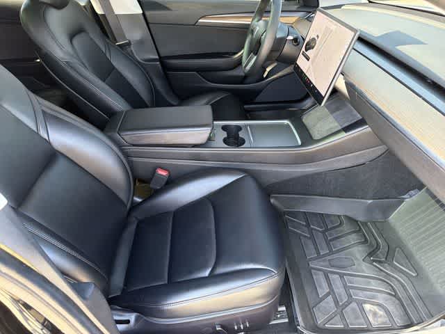 Thumbnail: 2021 Tesla Model 3 - 19
