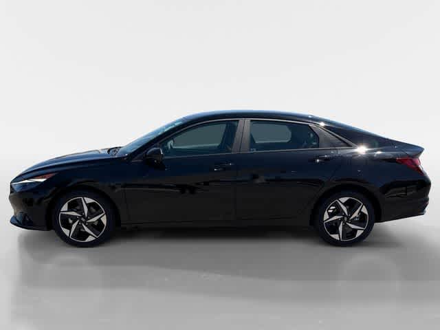 Thumbnail: 2023 Hyundai Elantra - 2