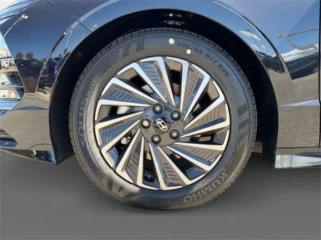 Thumbnail: 2026 Hyundai Sonata - 9