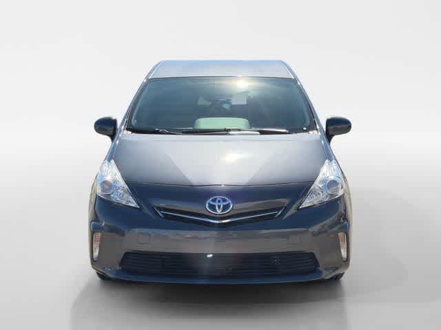 Thumbnail: 2014 Toyota Prius v - 12