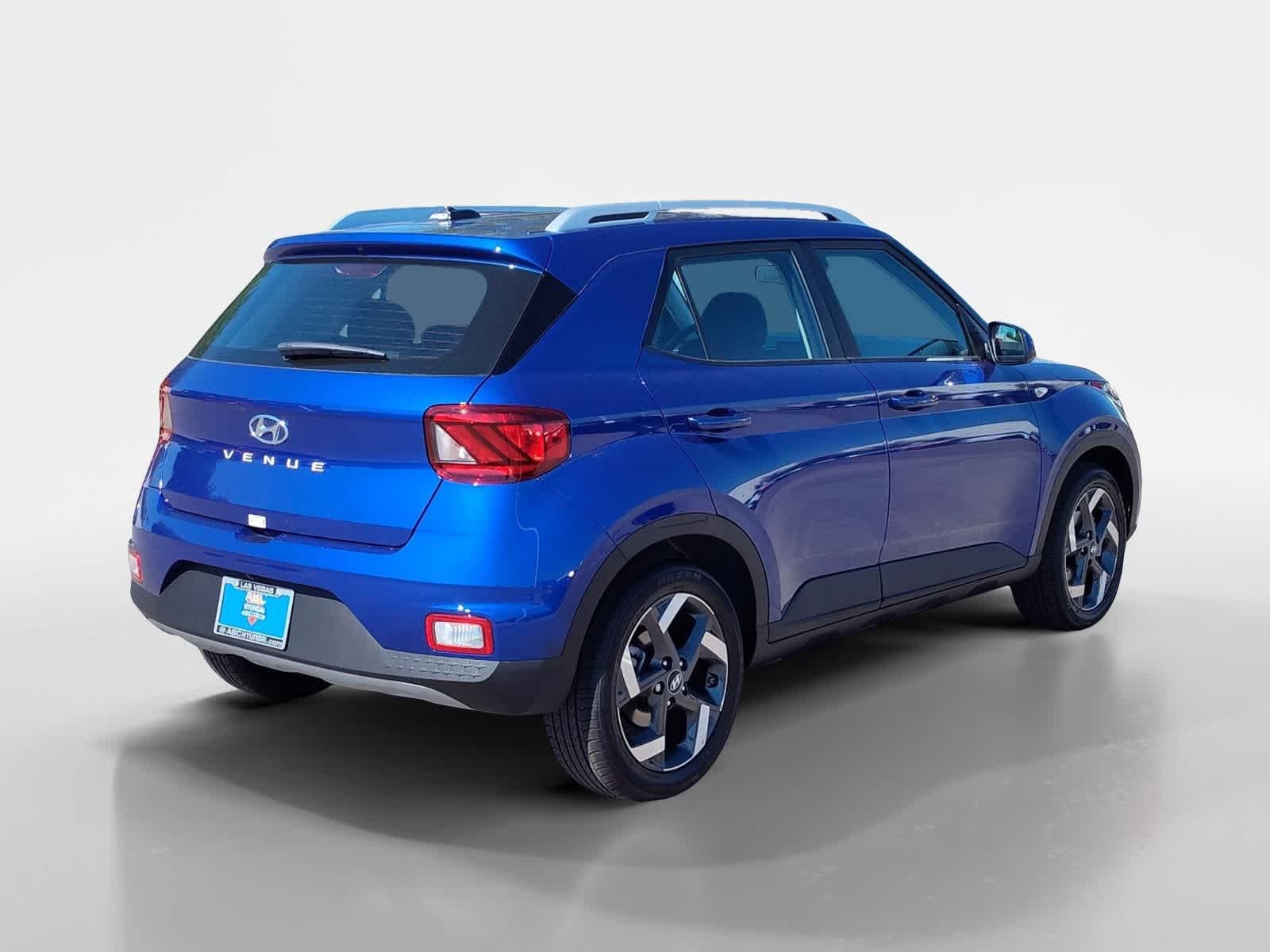 Thumbnail: 2026 Hyundai Venue - 5