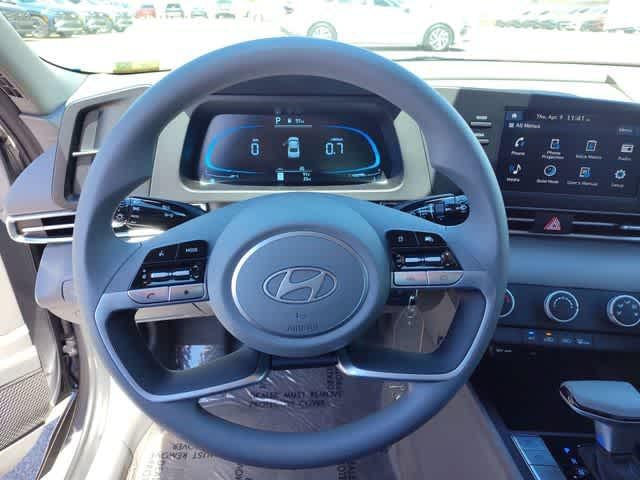 Thumbnail: 2026 Hyundai Elantra - 19