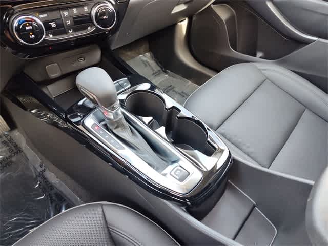 Thumbnail: 2025 Chevrolet Trax - 25