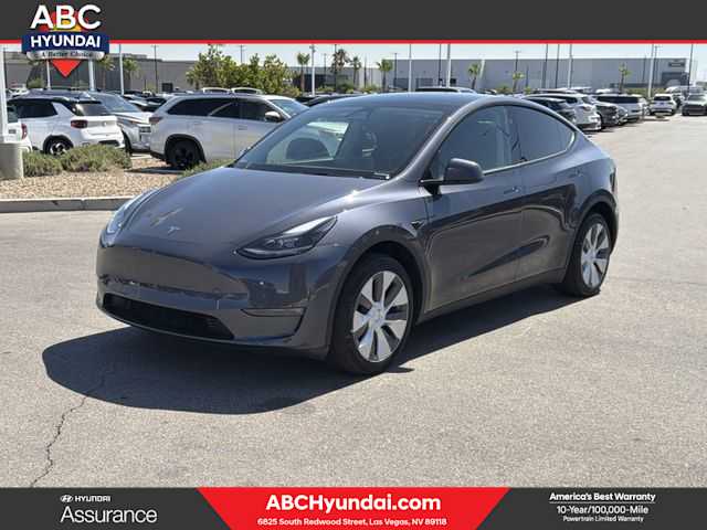 2023 Tesla Model Y Long Range Dual Motor All-Wheel Drive's photo