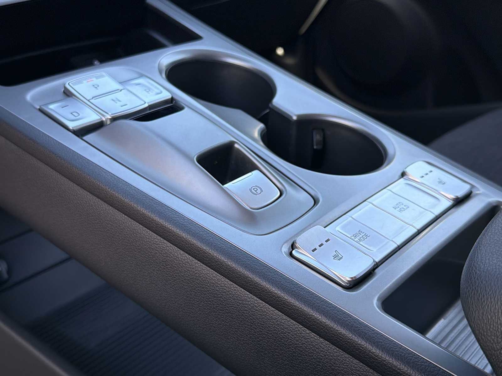 Thumbnail: 2022 Hyundai Kona - 25