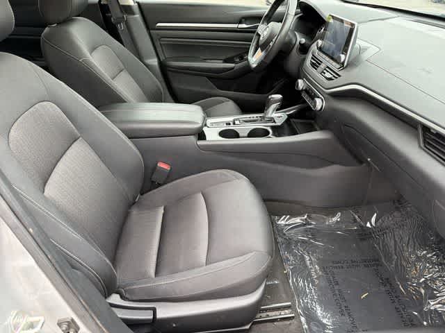 Thumbnail: 2022 Nissan Altima - 19