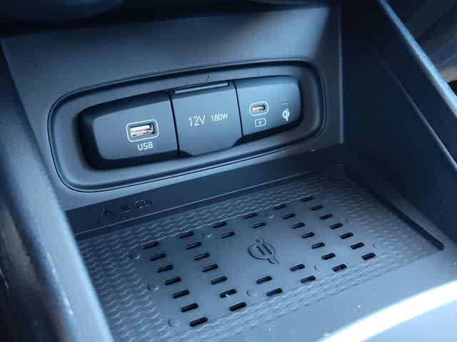 Thumbnail: 2026 Hyundai Venue - 24