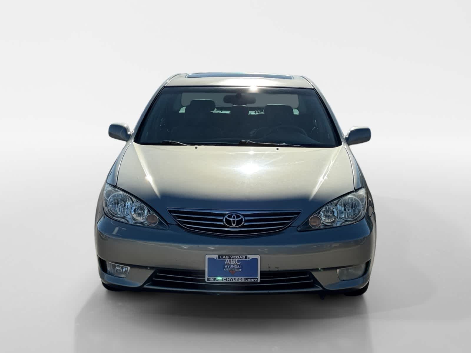 Thumbnail: 2005 Toyota Camry - 8