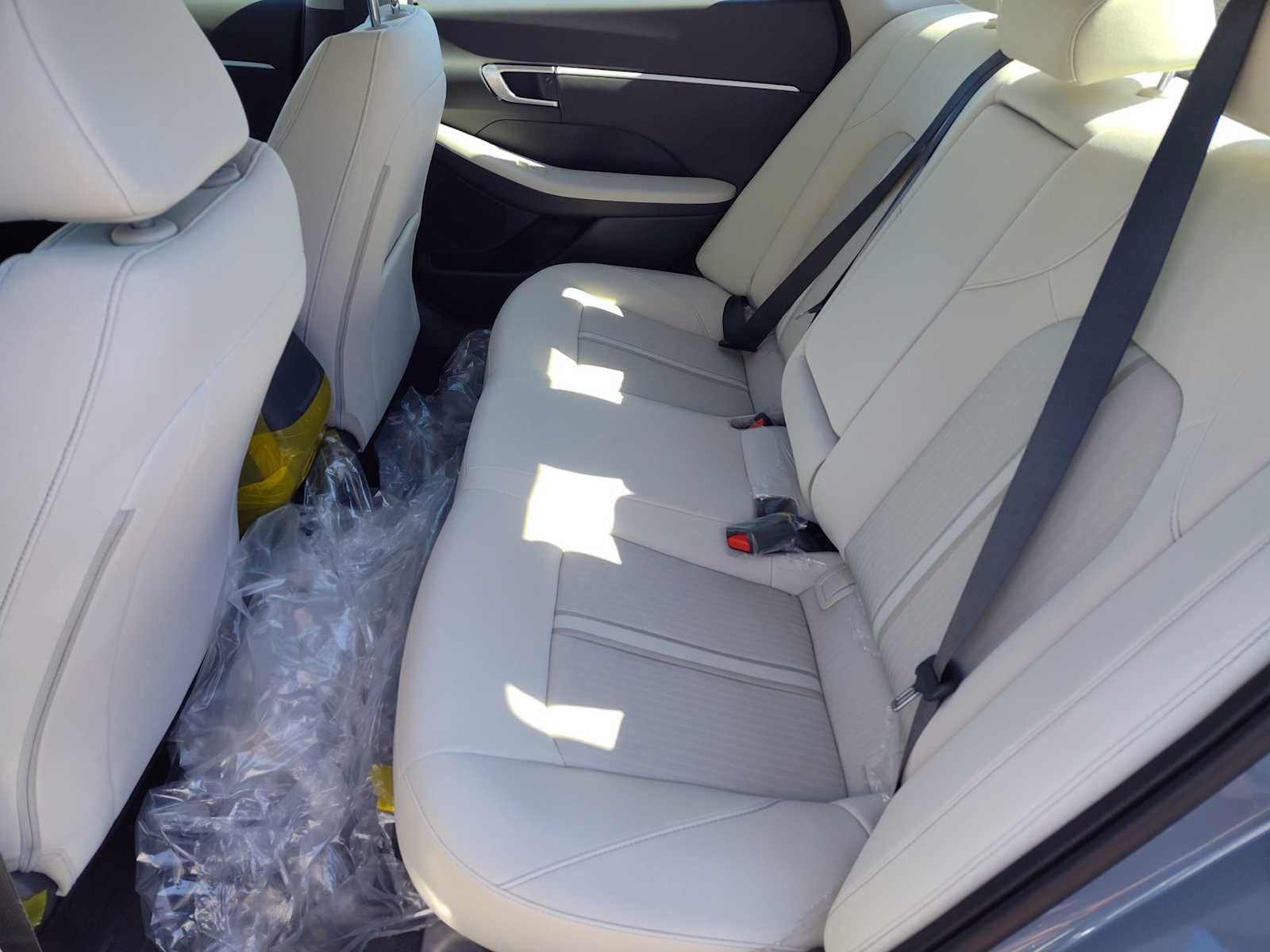 Thumbnail: 2026 Hyundai Sonata - 16