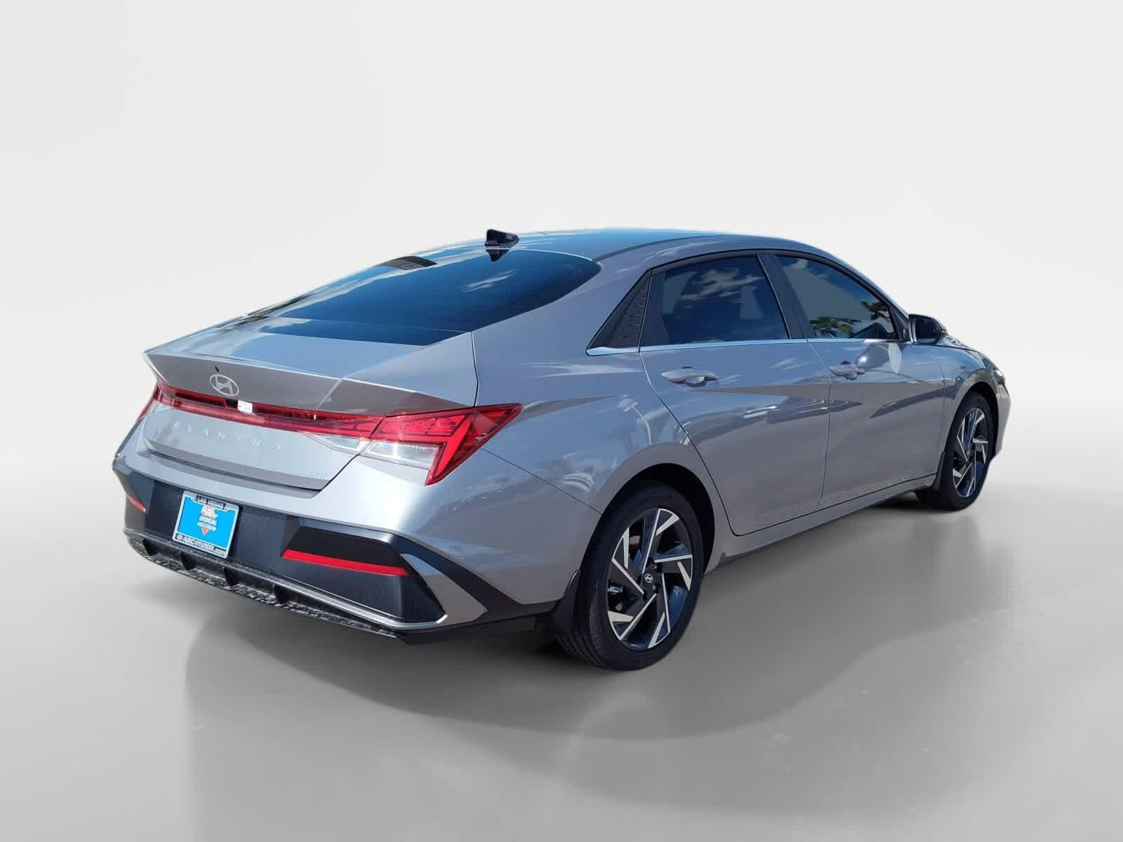 Thumbnail: 2025 Hyundai Elantra - 5