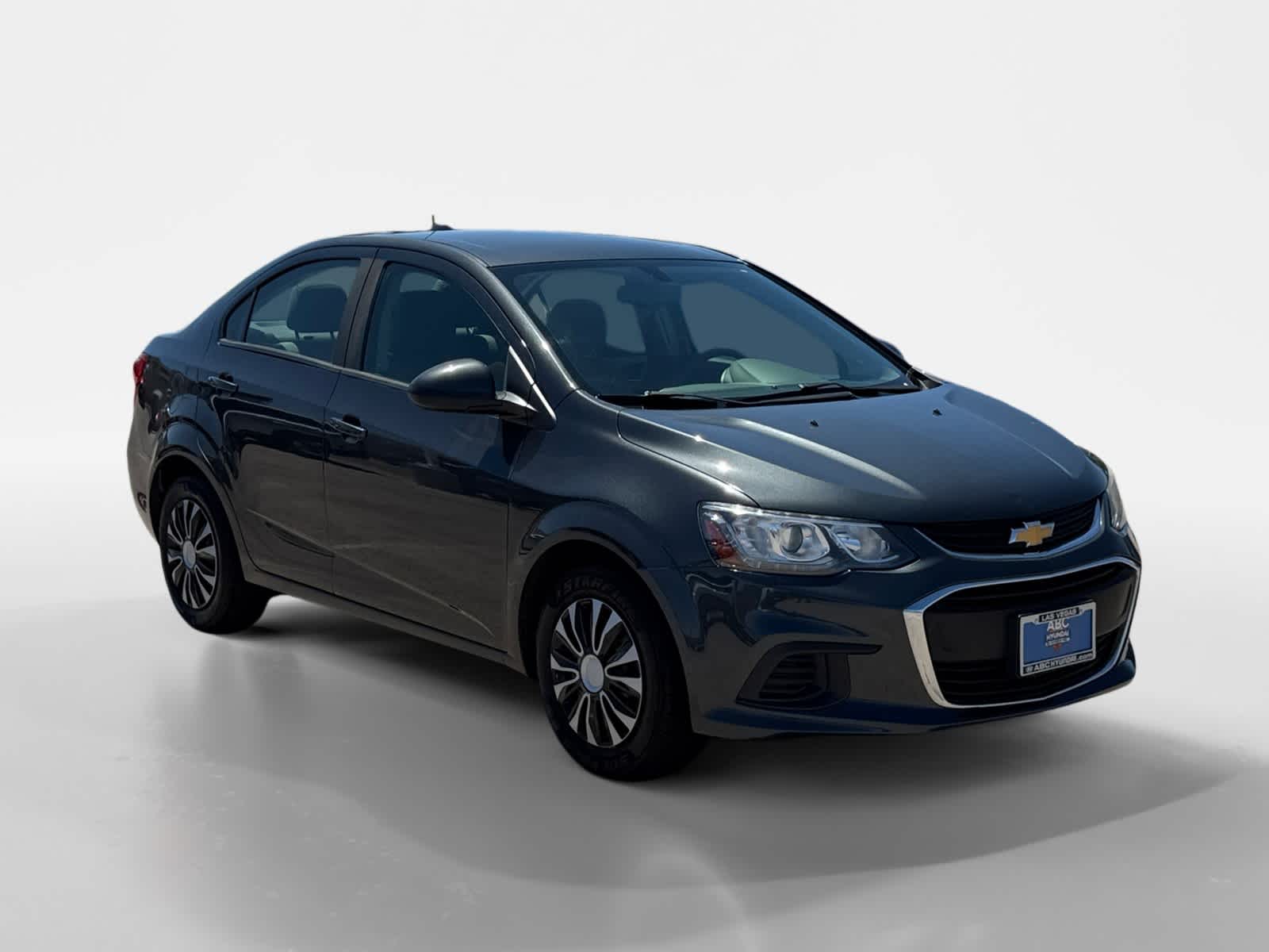 Thumbnail: 2018 Chevrolet Sonic - 8