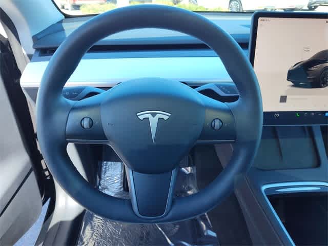 Thumbnail: 2023 Tesla Model Y - 16