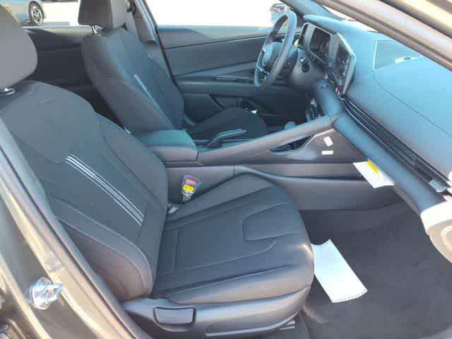 Thumbnail: 2026 Hyundai Elantra - 19