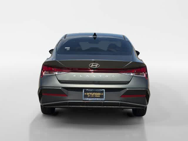 Thumbnail: 2026 Hyundai Elantra - 4
