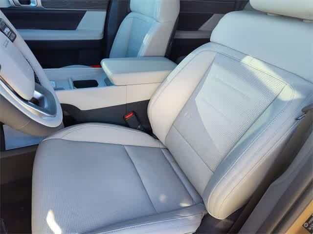 Thumbnail: 2026 Hyundai Santa Fe - 13