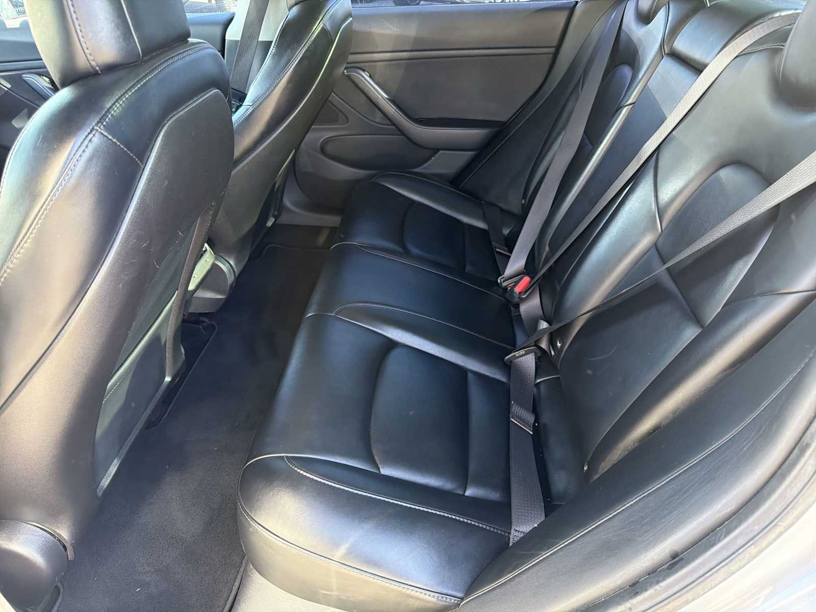 Thumbnail: 2018 Tesla Model 3 - 16