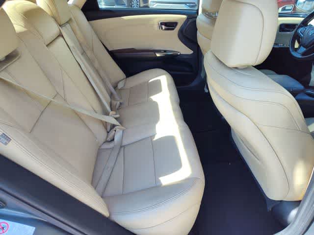 Thumbnail: 2013 Toyota Avalon - 19