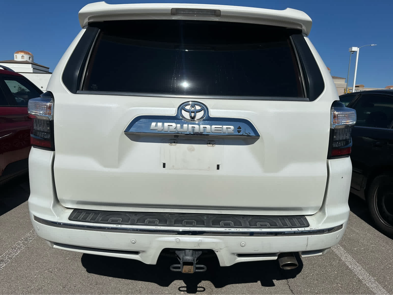Thumbnail: 2016 Toyota 4Runner - 9