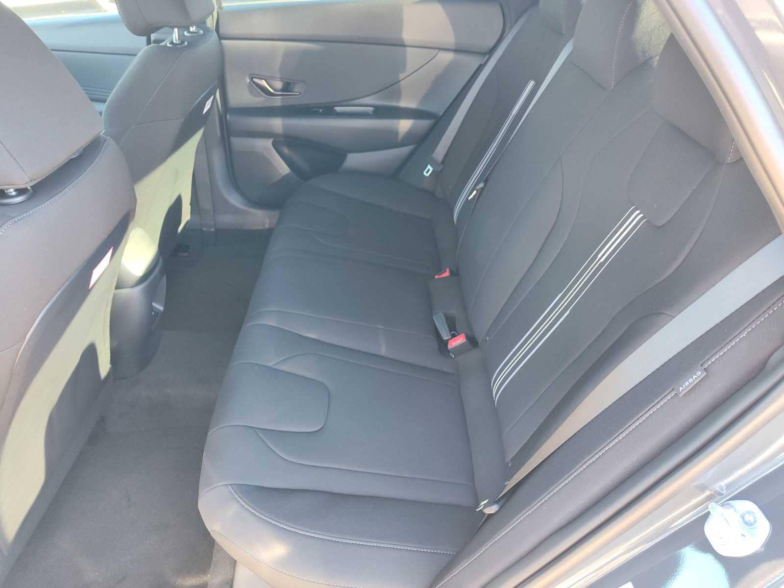 Thumbnail: 2026 Hyundai Elantra - 16