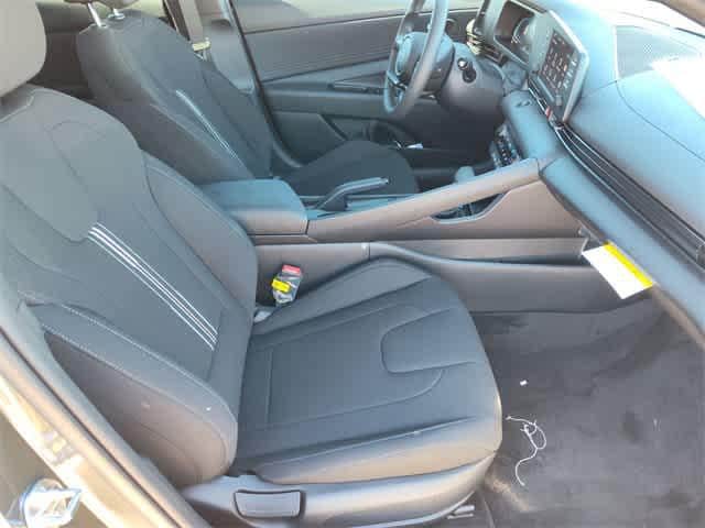 Thumbnail: 2026 Hyundai Elantra - 19