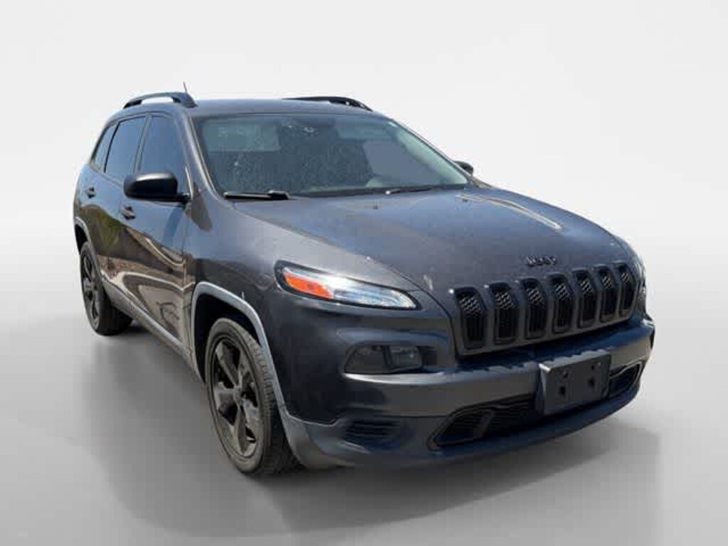Used 2017 Jeep Cherokee Sport FWD SUV
