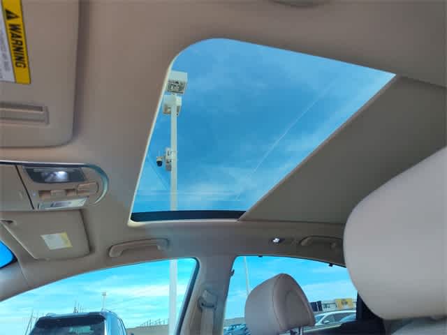 Thumbnail: 2017 Hyundai Sonata - 17