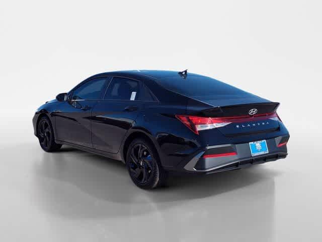 Thumbnail: 2026 Hyundai Elantra - 4