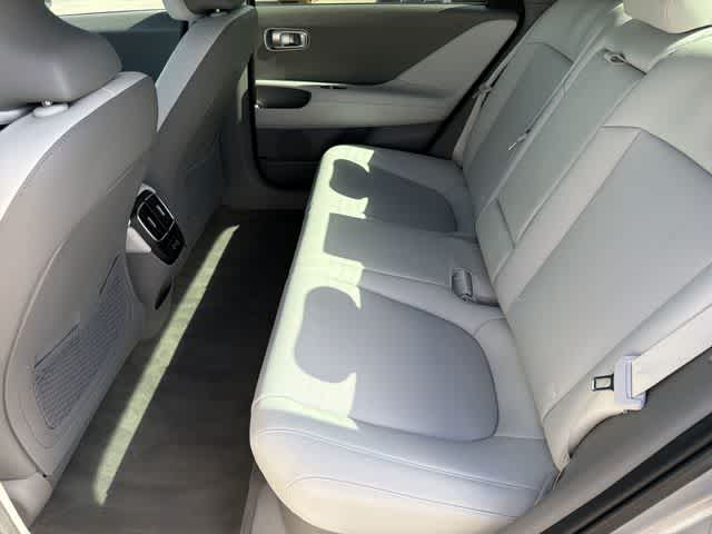 Thumbnail: 2025 Hyundai Ioniq 6 - 12