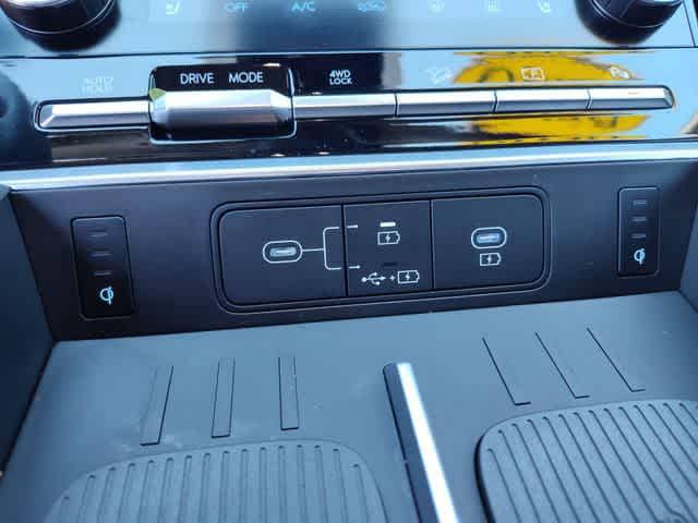 2026 Hyundai Santa Fe Limited - Photo 24