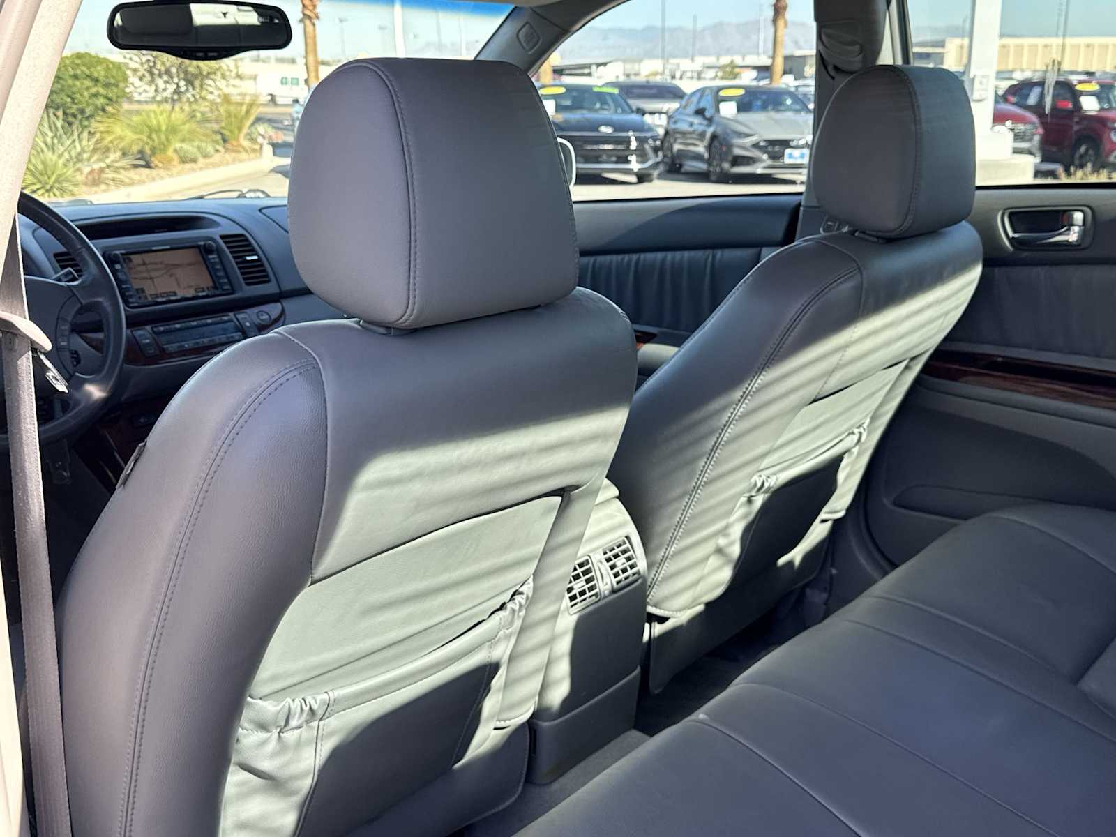 Thumbnail: 2005 Toyota Camry - 20