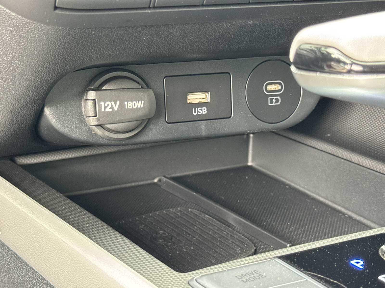 Thumbnail: 2025 Hyundai Elantra - 31