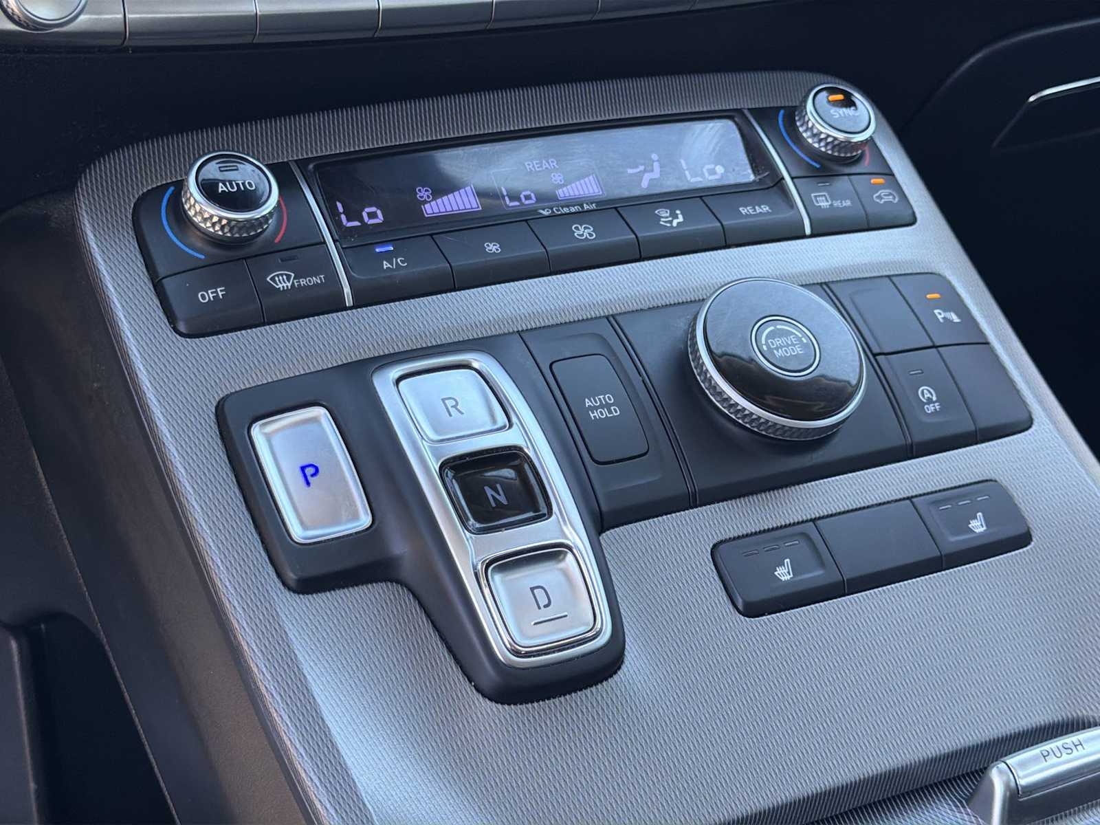 Thumbnail: 2022 Hyundai Palisade - 26