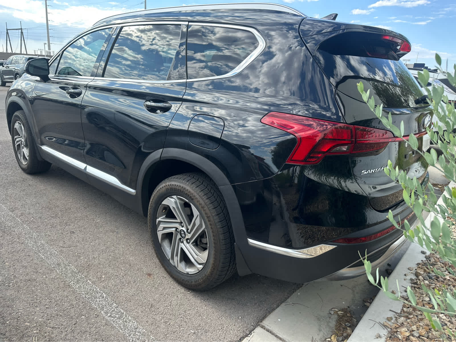 Thumbnail: 2022 Hyundai Santa Fe - 11