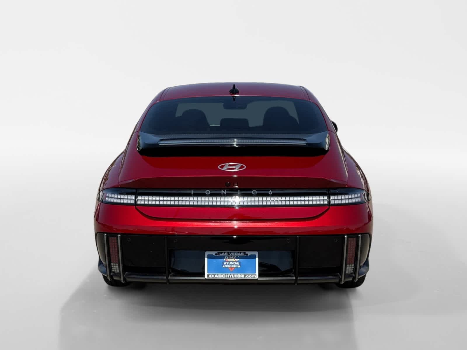Thumbnail: 2024 Hyundai Ioniq 6 - 4