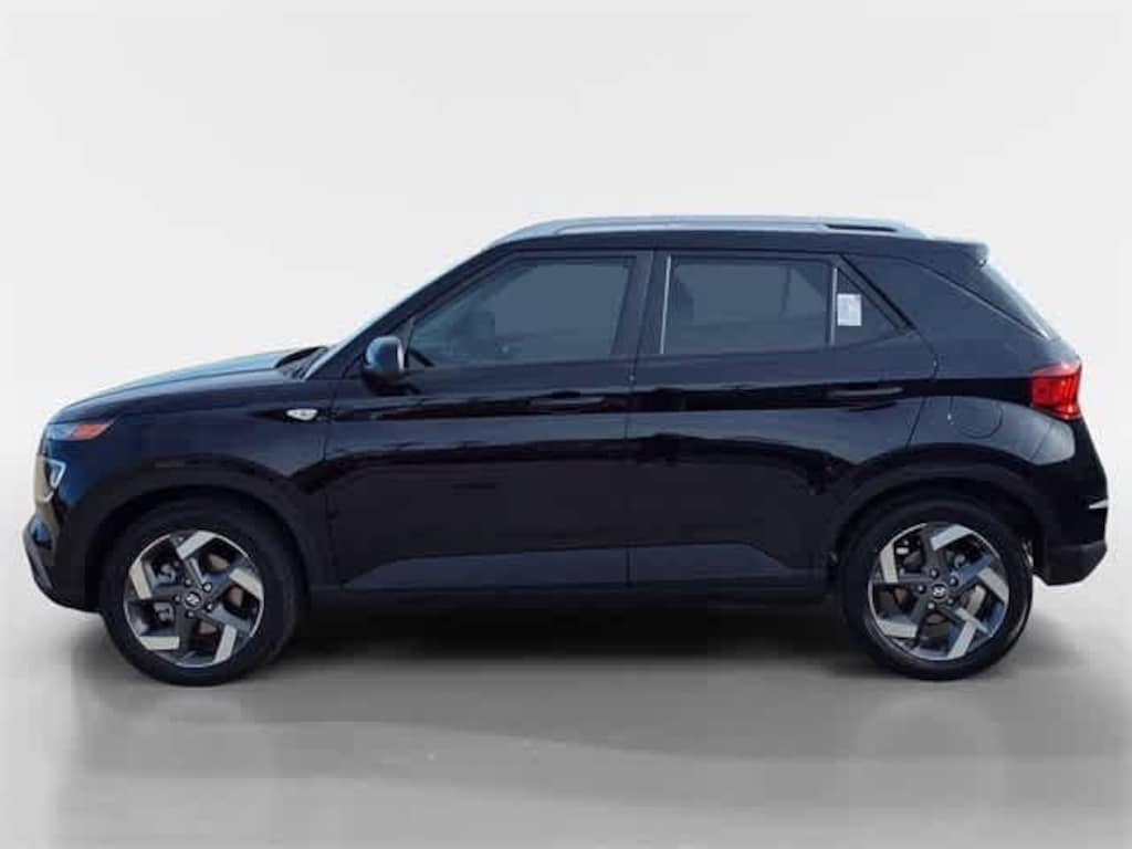 New 2026 Hyundai Venue SEL SUV