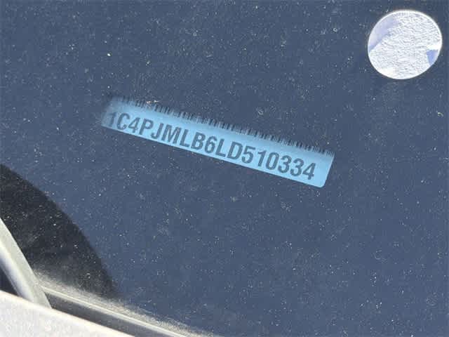 Thumbnail: 2020 Jeep Cherokee - 27