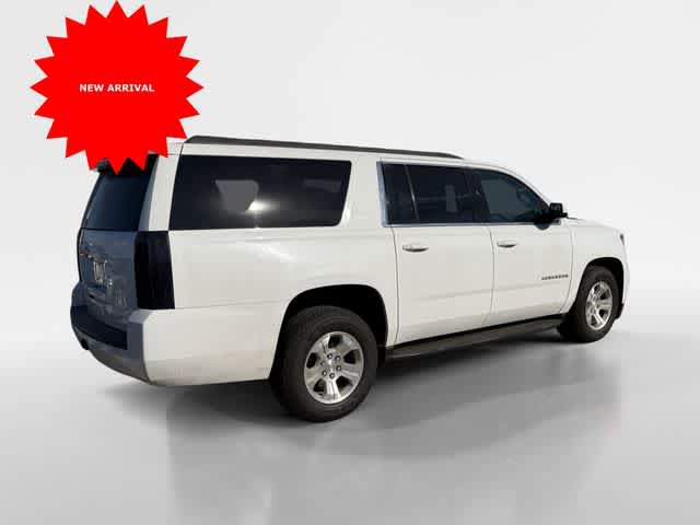 Thumbnail: 2017 Chevrolet Suburban - 3