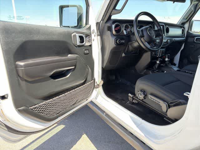 Thumbnail: 2021 Jeep Wrangler - 10