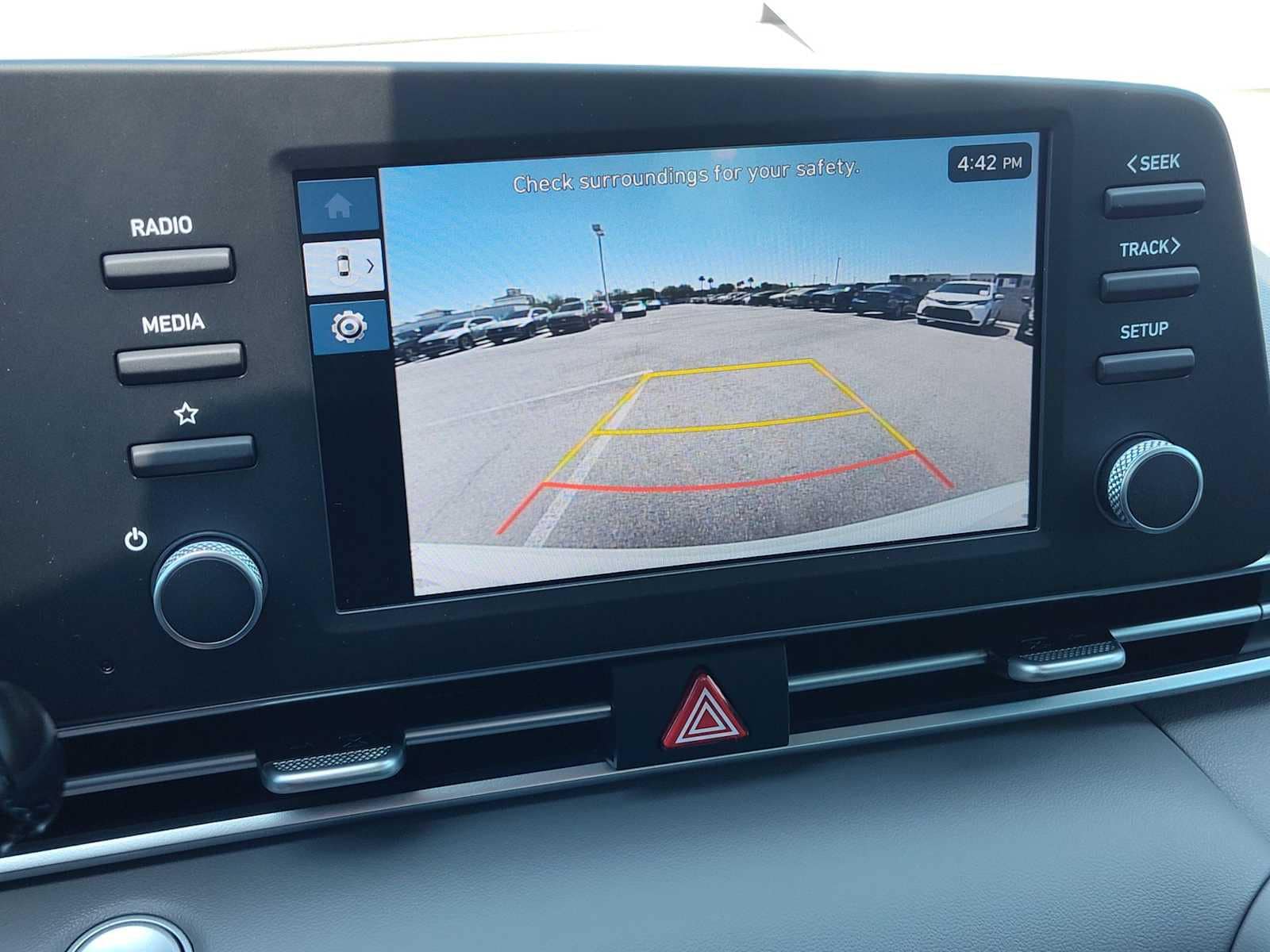 Thumbnail: 2025 Hyundai Elantra - 23